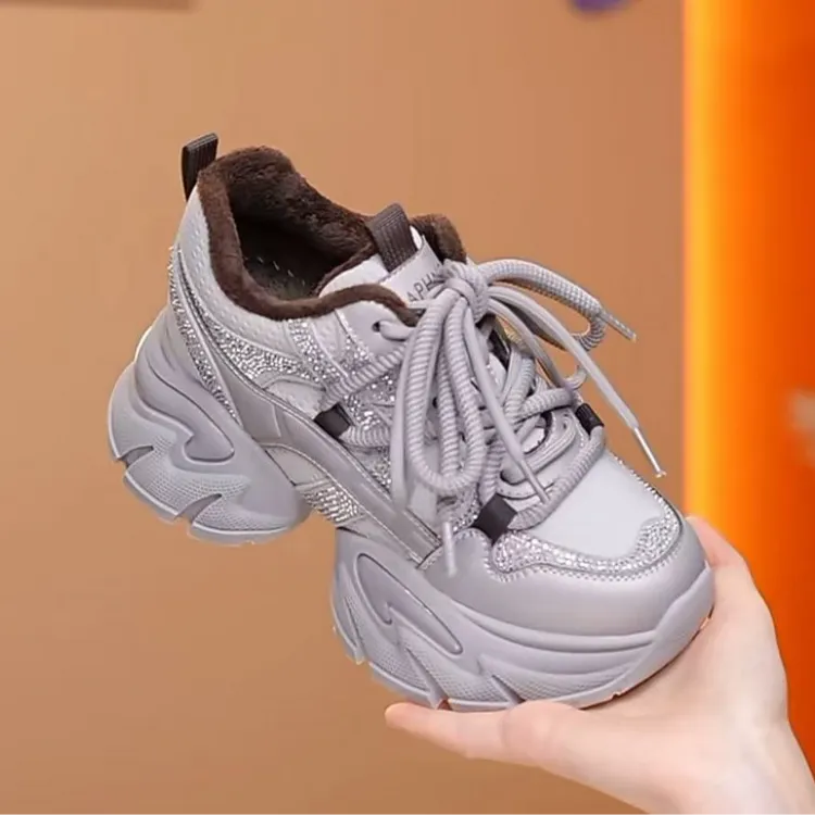 达芙妮2025秋冬新款百搭毛茸茸加绒老爹鞋增高时尚休闲鞋女鞋LL