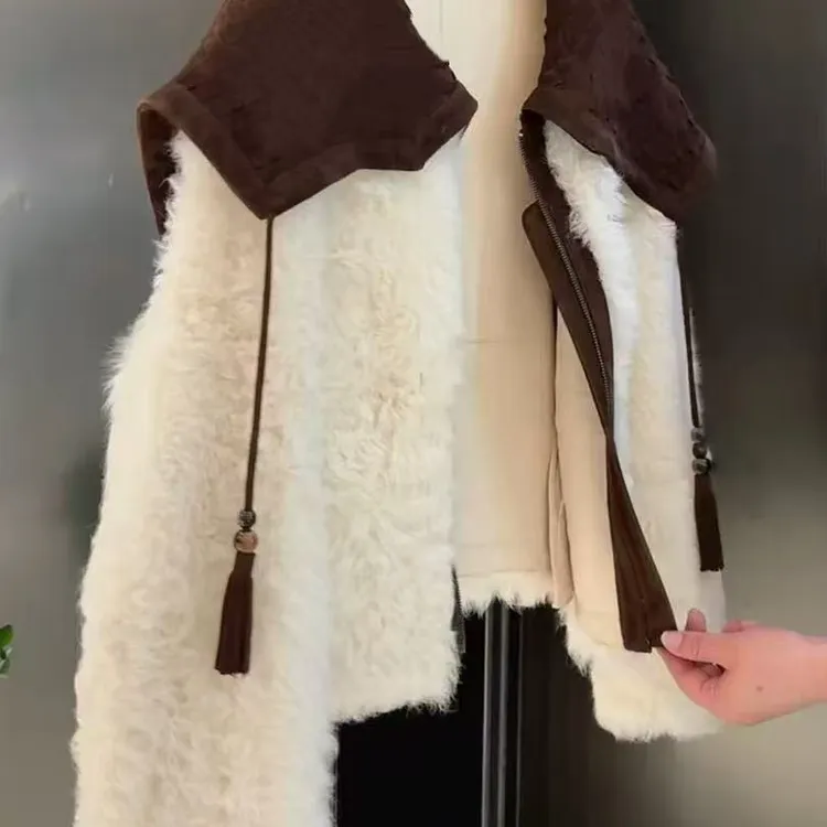 老钱小香风白色羊羔毛环保外套女25冬短款毛毛绒大衣