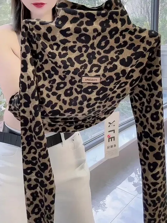 2025高级感别致独特小众设计欧货休闲洋气针织豹纹打底衫上衣秋冬