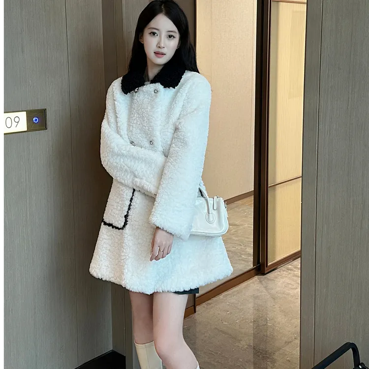 方领常规甜美加绒薄款韩版2025女冬季中长款通勤毛毛外套女