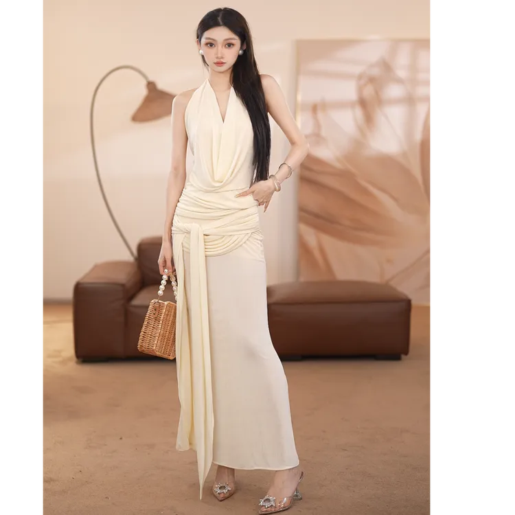 【刘秦熹】性感挂脖荡领露背鱼尾修身长裙YL0169