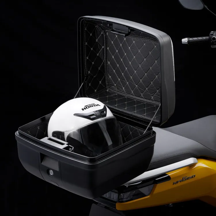 五羊本田NWG150/NWT150尾箱 (原厂正品45L)NWG原车