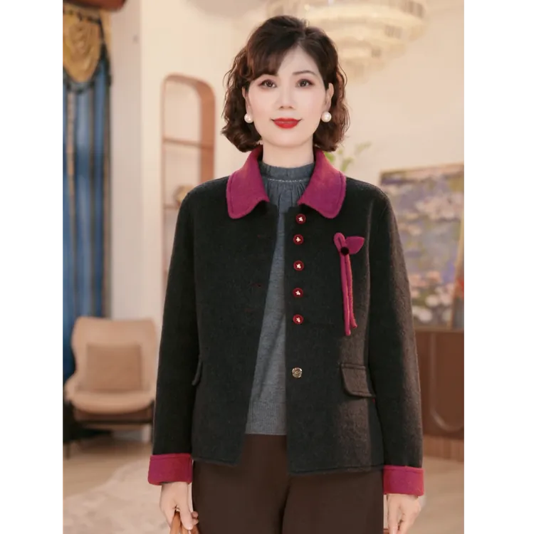 年轻妈妈秋装时尚毛呢外套2025新款洋气上衣服中老年女装呢子大衣