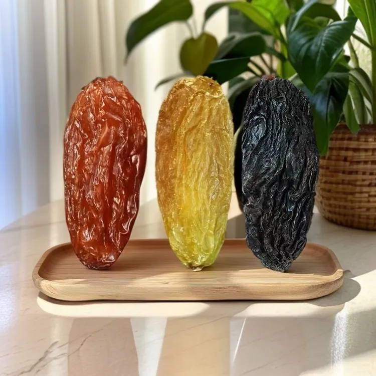 大颗粒新疆吐鲁番三色无核大颗粒香妃葡萄干干净饱满果香足