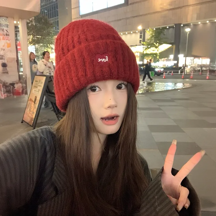秋冬新款网红爱心刺绣标保暖护耳防寒针织帽子女时尚百搭毛线帽男