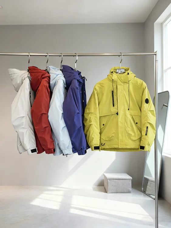 秋冬轻型保暖连帽男女情侣户外宽松加厚棉衣冲锋棉服夹克外套