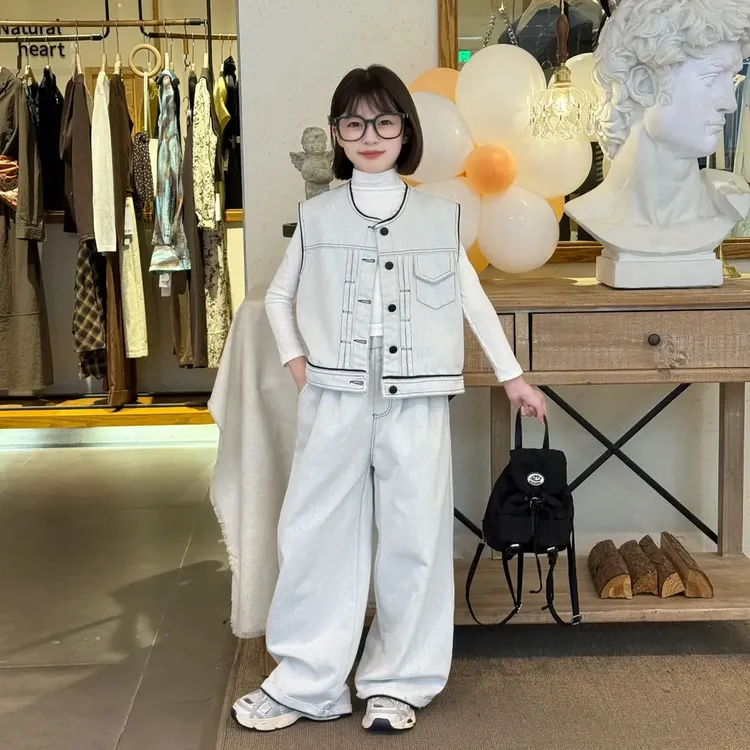 酷盐系撞色重工白牛仔马甲套装2025女童春秋韩版纯色打底马甲阔腿