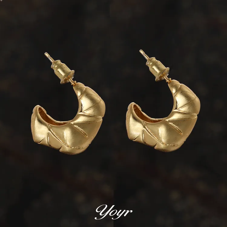 YOYR 黄铜耳饰 不规则菱格牛角包耳环简约法式小众高级感耳环