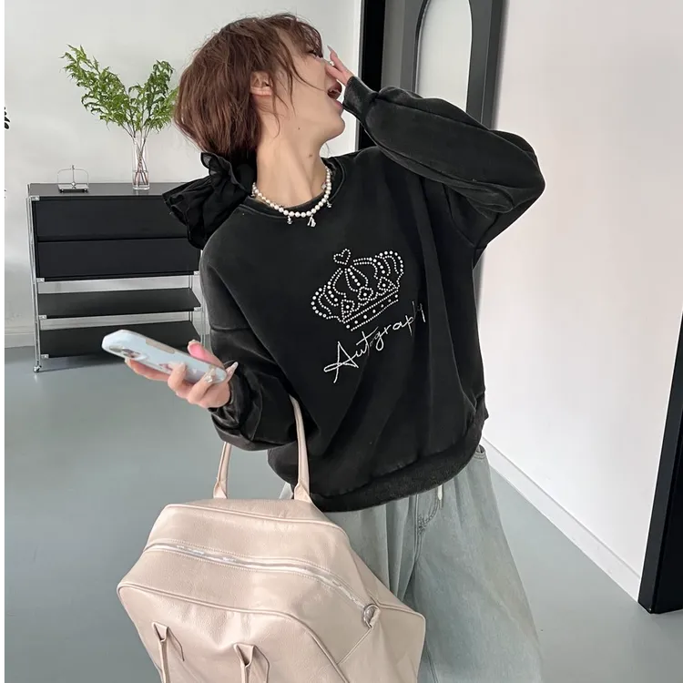 2025春季新款小皇冠烫钻圆领卫衣8620