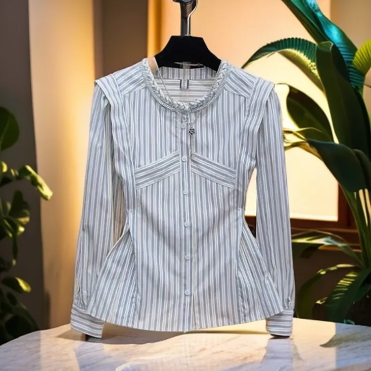 秋季女装2025新款时尚气质条纹压褶收腰显瘦设计修身长袖衬衫上衣