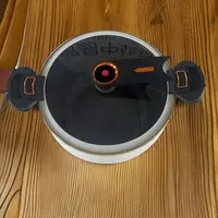 新款高颜值大容量汤锅微压锅