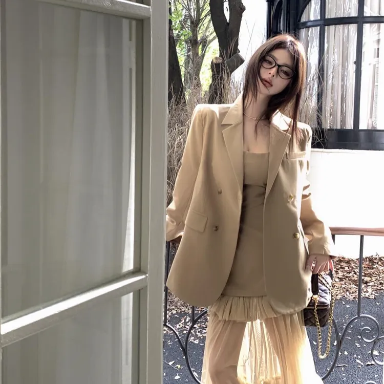 设计感小众高级重工网纱拼接吊带连衣裙2025秋季新款百搭西装外套