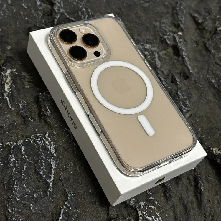 BANCA简约亚克力磁吸壳适用iPhone16/17promax手机壳苹果15透明14