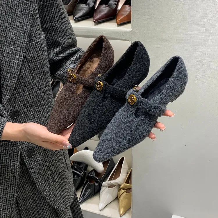 小香风内增高尖头灰色加绒毛毛鞋女秋冬新款法式气质玛丽珍棉瓢鞋