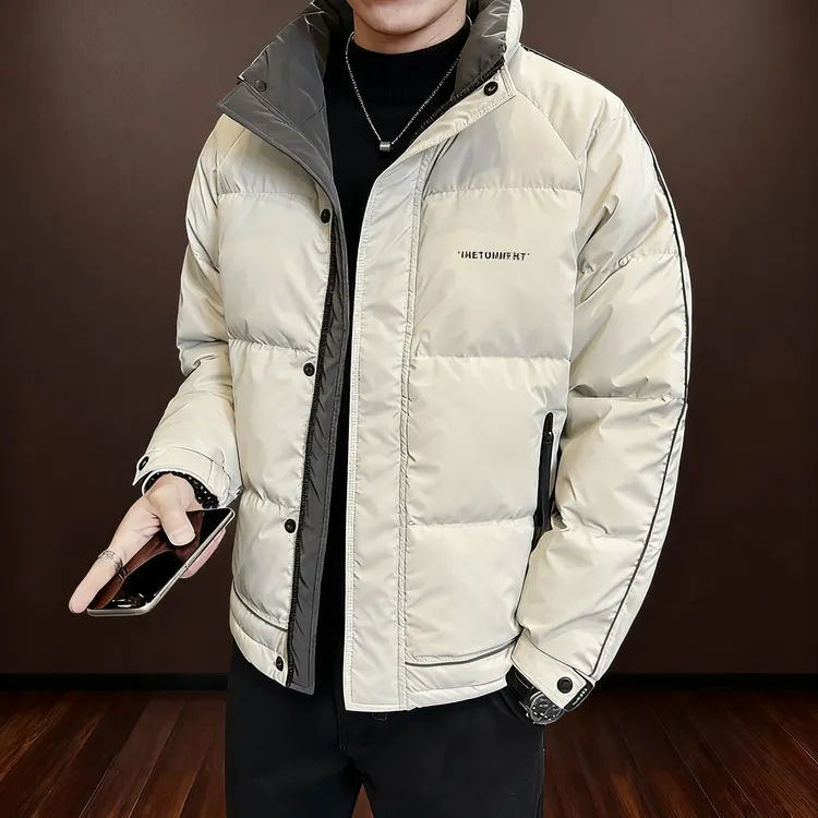 鸭绒羽绒服男士短款冬季2025新款潮牌连帽保暖加厚三防外套男冬天
