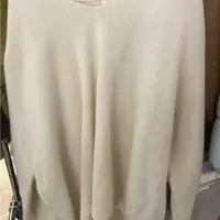 ［小小布］no退换-东大门正品o5u奶白色棕色V领毛衣
