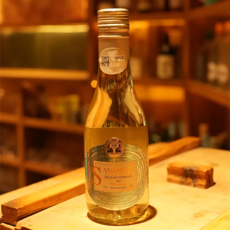 元爵 岁韵 半甜葡萄酒