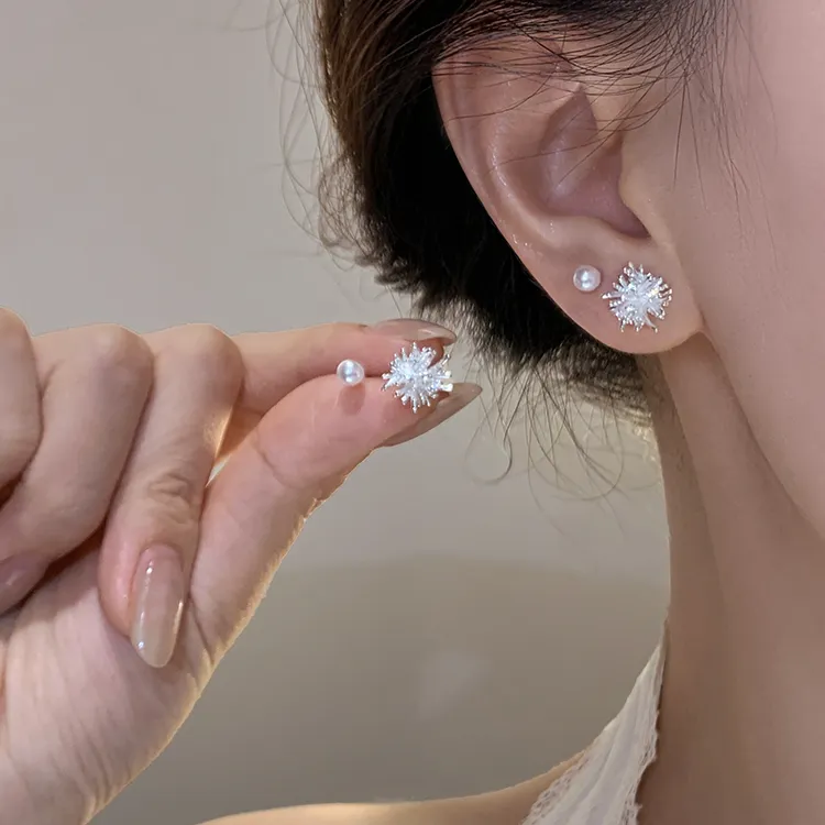 铜合金耳饰 小烟花耳钉女轻奢小众小巧气质耳环2025新款爆款耳饰