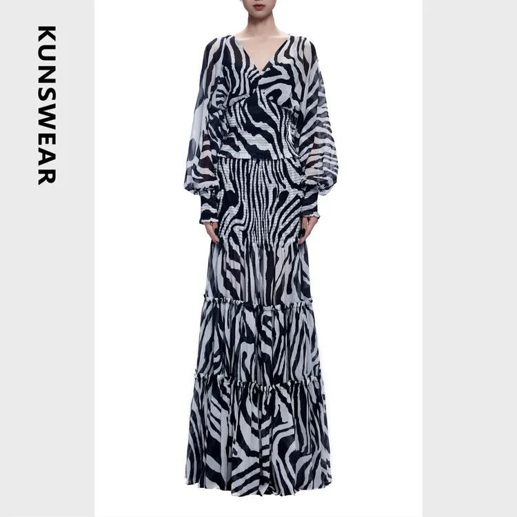 KUNSWEAR/琨丝薇尔25SU 度假时尚设计感褶皱斑马纹半裙 834008130