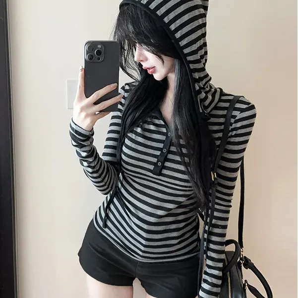 大码胖MM韩系复古连帽条纹长袖针织衫女秋季新款修身设计感上衣潮