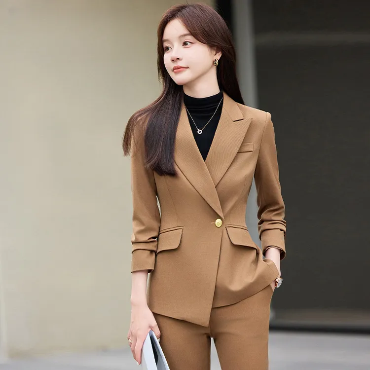 卡其色羊毛西装外套女职业2025新款秋冬小个子高级感面试正装套装