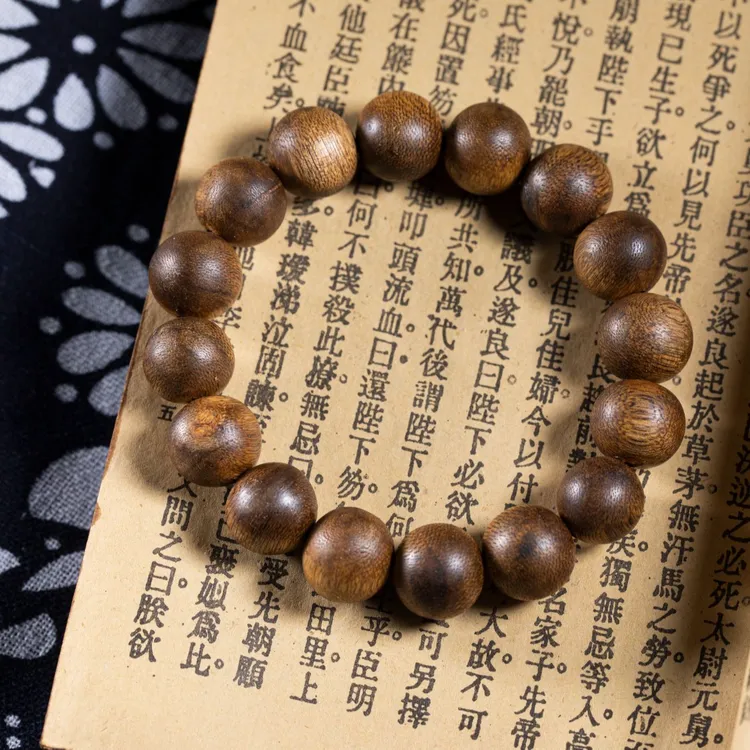 沉香【假一罚万】10mm圆珠手串单圈海南莺歌绿奇楠沉香圆珠