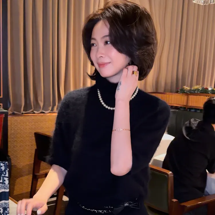 RISING&CLOUDS【心动符号】秋冬新款时尚高龄短袖拉毛毛衣120300