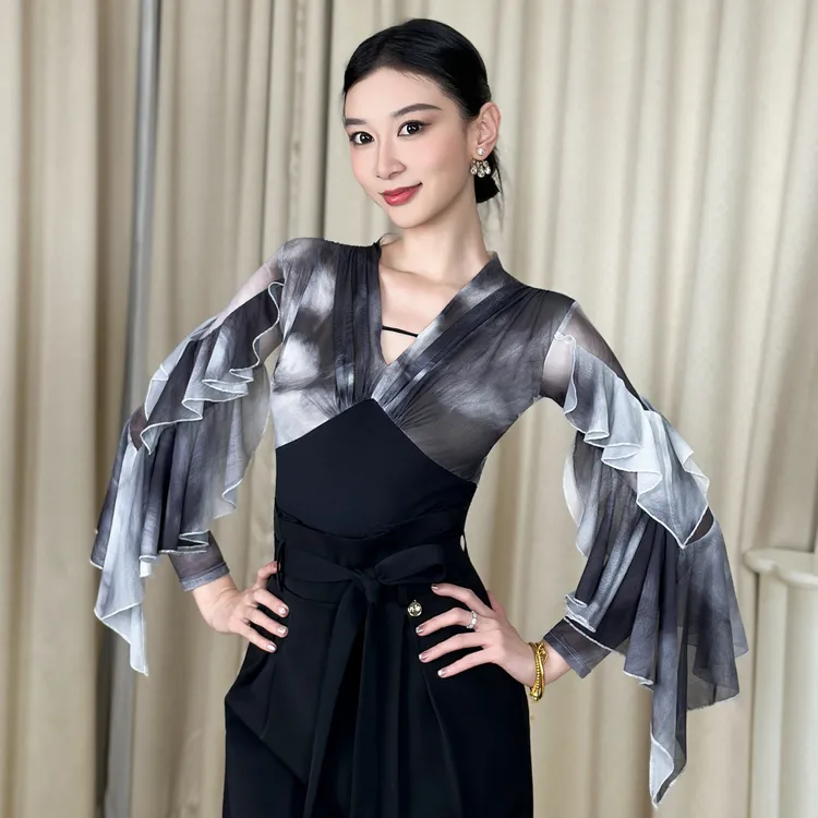25年秋款新款交谊舞双人舞国标女士摩登舞上衣跳舞飘纱练功服H94