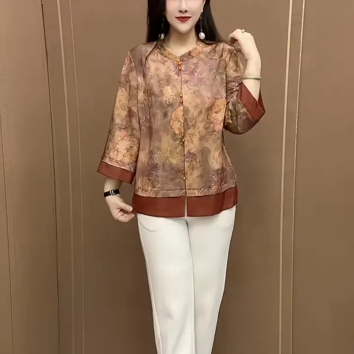 2025潮流新中式缎面优雅女士衬衣夏季薄款立领印花妈妈减龄开衫装