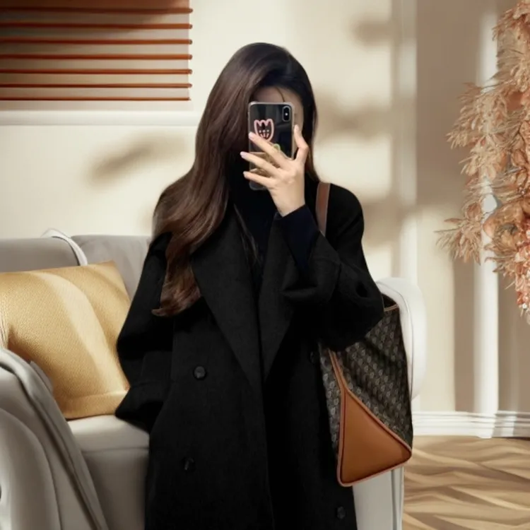 GUYN加厚毛呢外套高级感双面大衣女2025冬季新款赫本风小个子