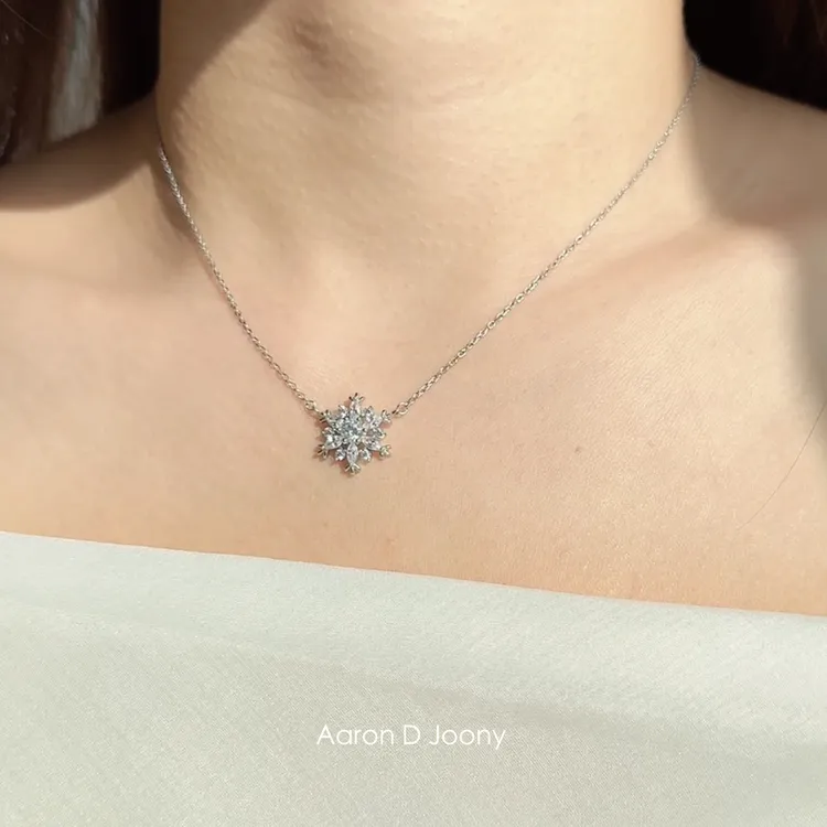 坠链均925银合成锆石 艾伦 星雪萦光 雪花项链 