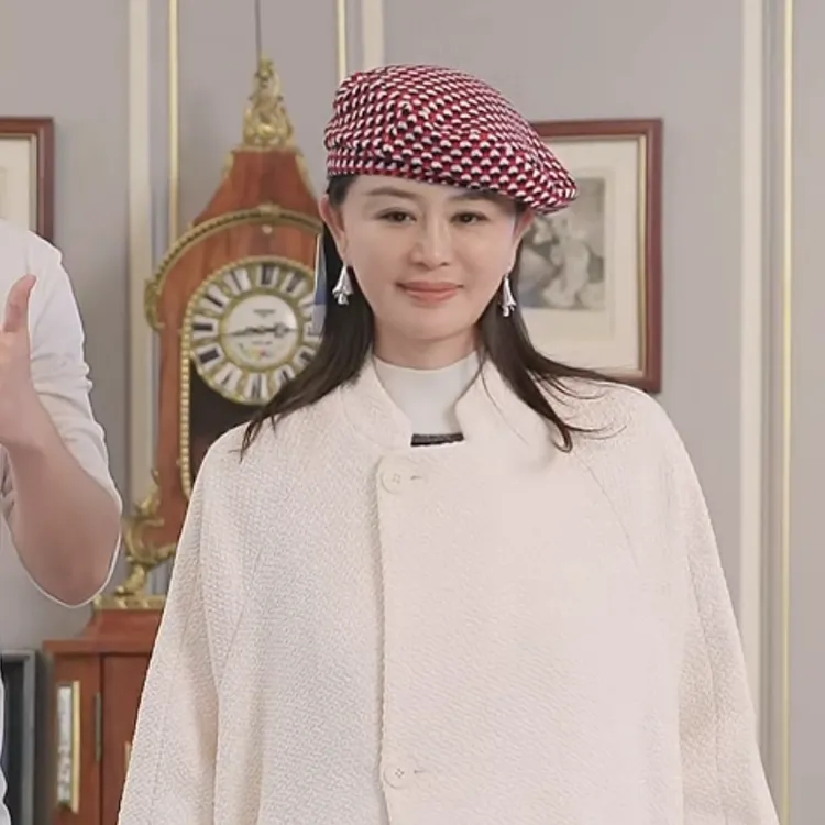 贝雷帽 红蓝点/黑色/红色王璇原创设计