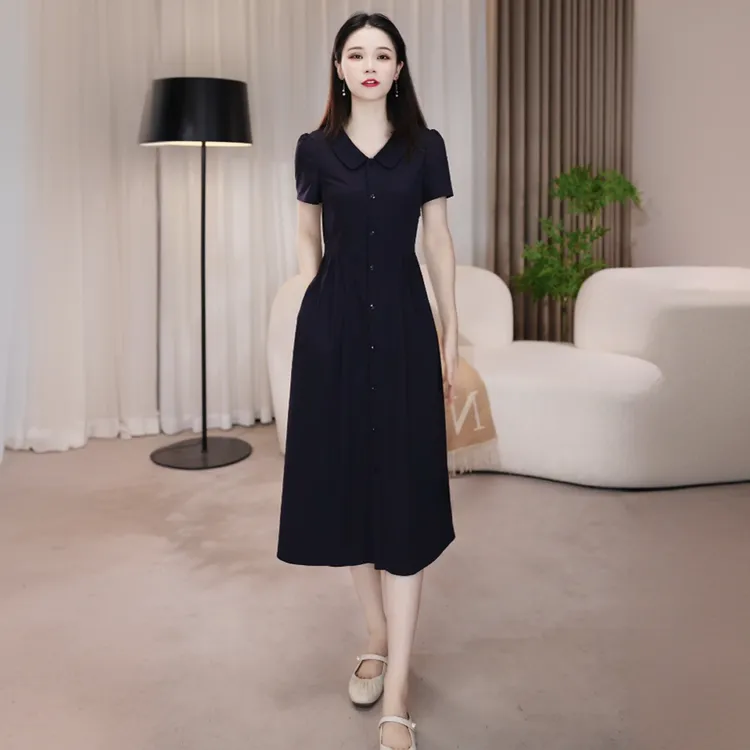 时尚气质连衣裙2025夏季新款轻奢法式洋气赫本风收腰显瘦中长款裙