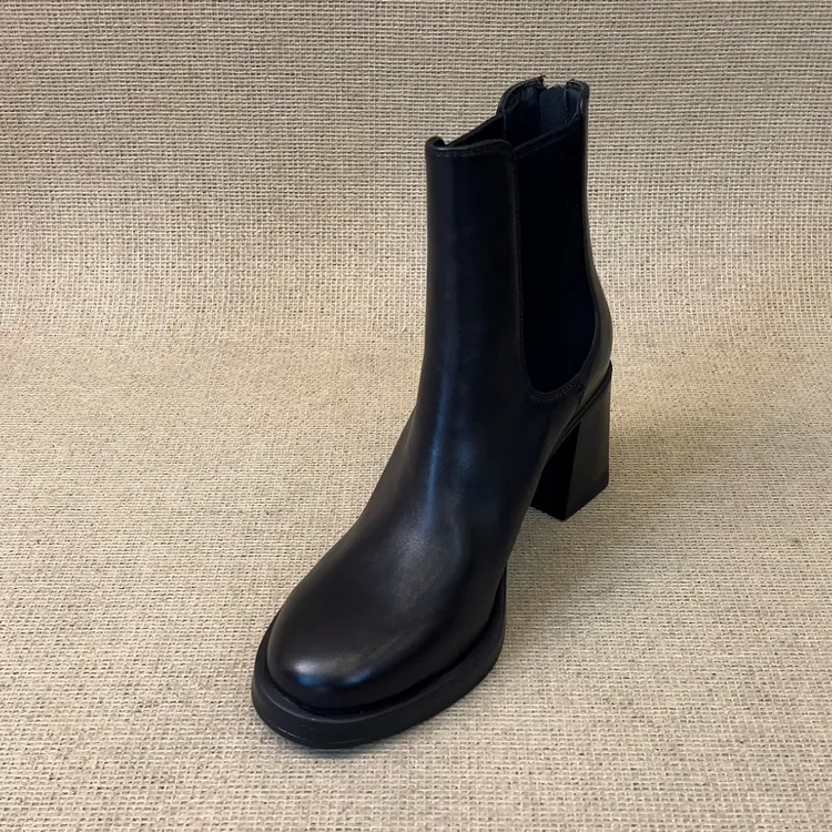 RubyL/7.5cm小个子简约复古百搭舒适松紧口后拉链圆头粗高跟短靴
