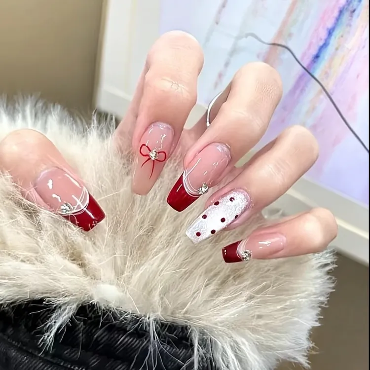 【百利甜】ins韩系少女红色法式纯手工穿戴甲波点蝴蝶结中T网红美甲
