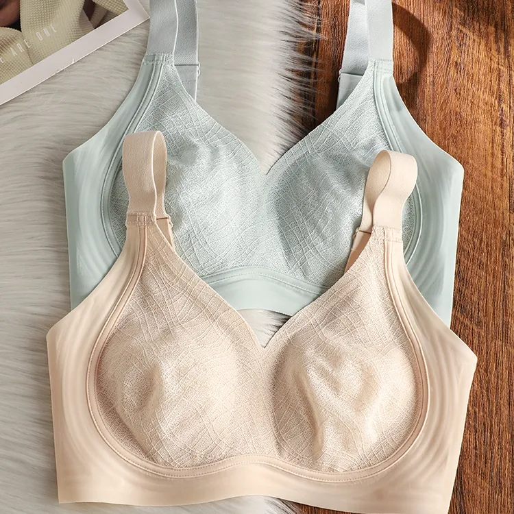 夏季提拉内衣女无痕薄款收副乳大胸显小防下垂无钢圈大码文胸罩