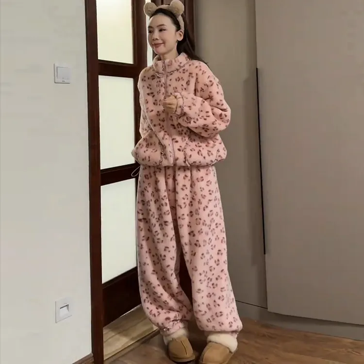 立领豹纹珊瑚绒睡衣女款秋冬爆款2025新款加厚保暖休闲家居服套装