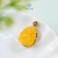 石惑珠宝~蜜蜡凤九吊坠约34*22mm