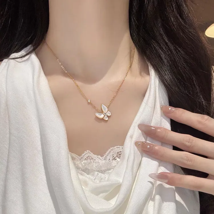 钛钢项链 漫蔻 X 气质灵动蝴蝶项链