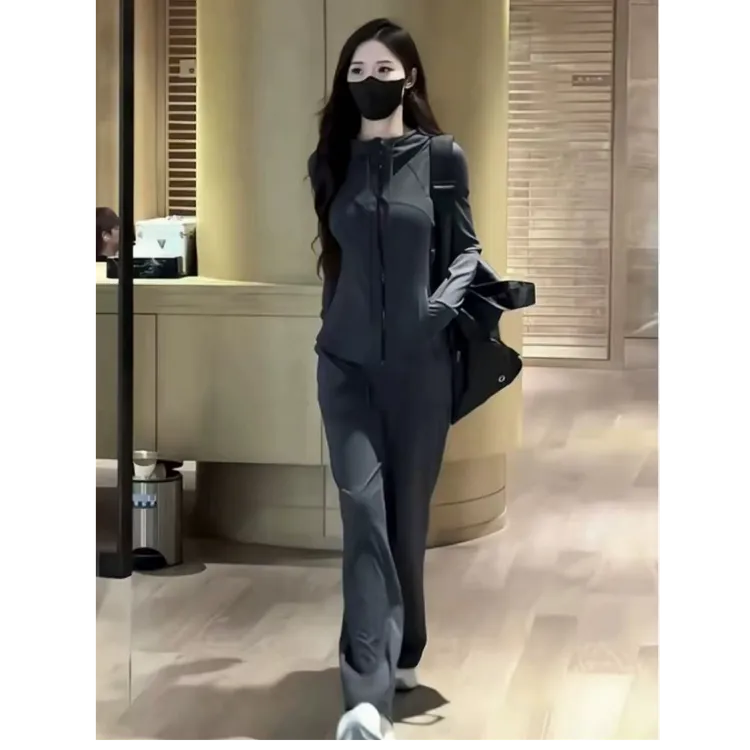 网红洋气时尚运动套装女2025春季新款时髦修身显瘦减龄休闲两件套