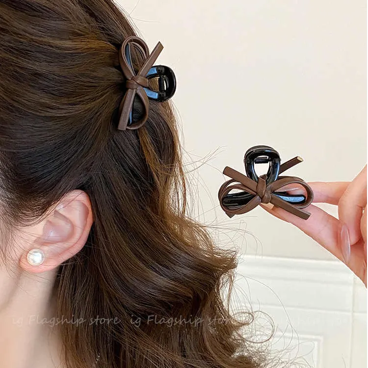 蝴蝶结半扎发抓夹女2025新款高级感发夹小号夹子发量少鲨鱼夹发饰