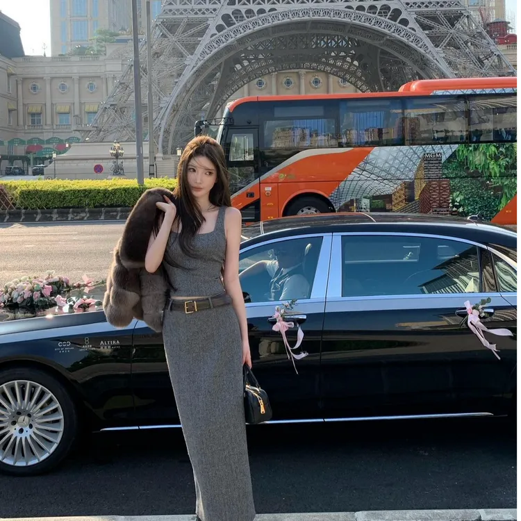 性感辣妹洋气休闲百搭吊带上衣气质显瘦包臀长款半身裙时尚两件套