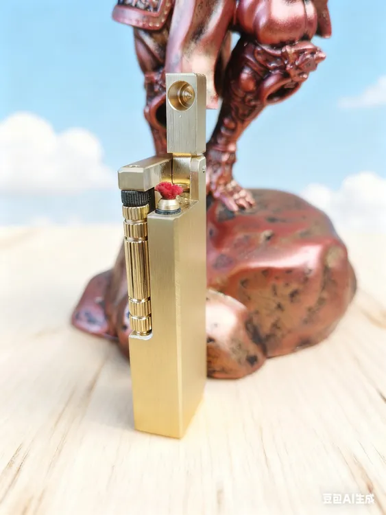 重甲鱼肠双油仓侧滑煤油打火机拉丝哑光光板机带火石备用仓纯黄铜