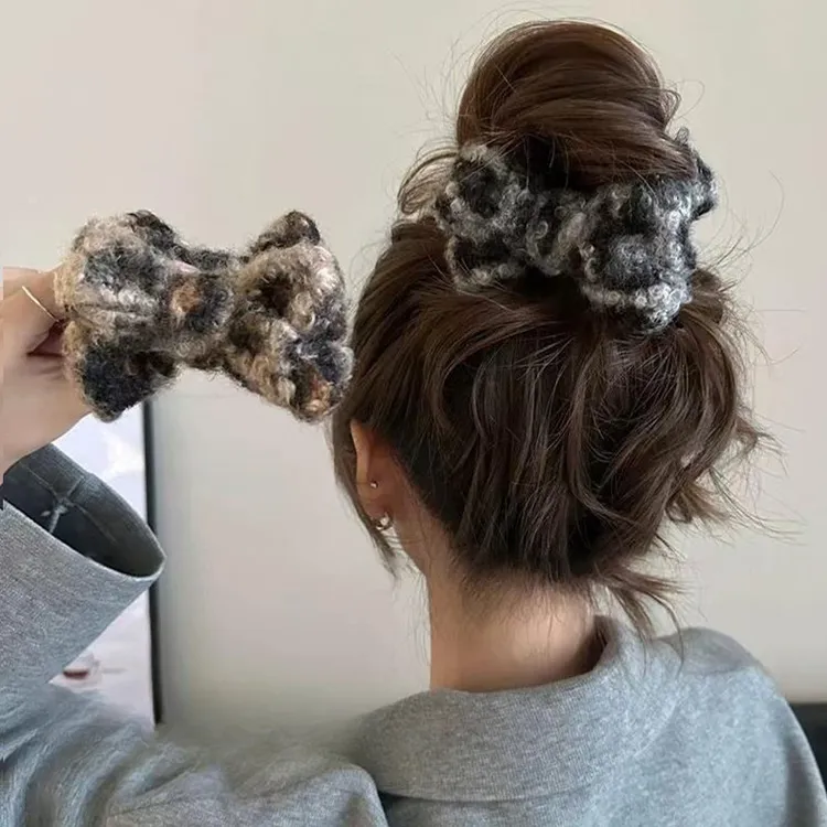 豹纹卷毛边丸子！秋冬复古卷毛丸子抓夹大号蝴蝶结高级感发夹