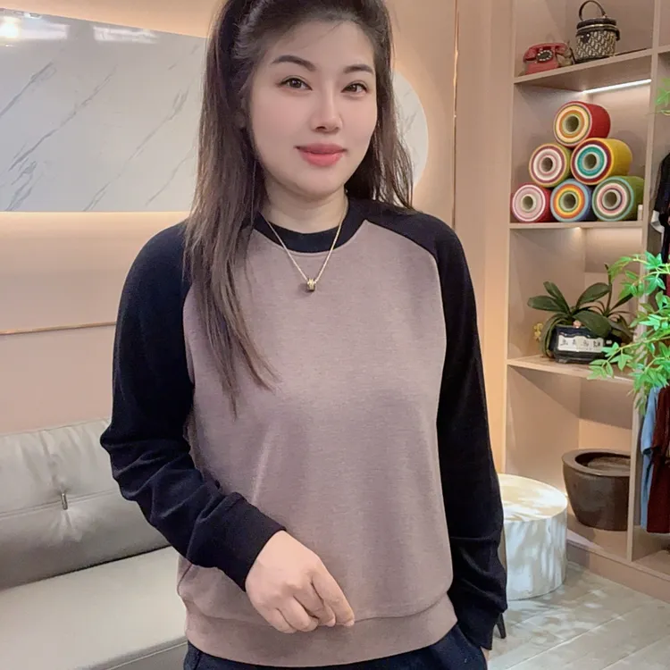 怡特美【升级澳绒—插肩袖卫衣】秋上新时尚宽松圆领长袖卫衣5223