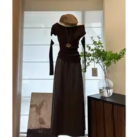 【欲辣甜心】辣妹气质一字肩修身短袖+半身裙套装-0001+00364