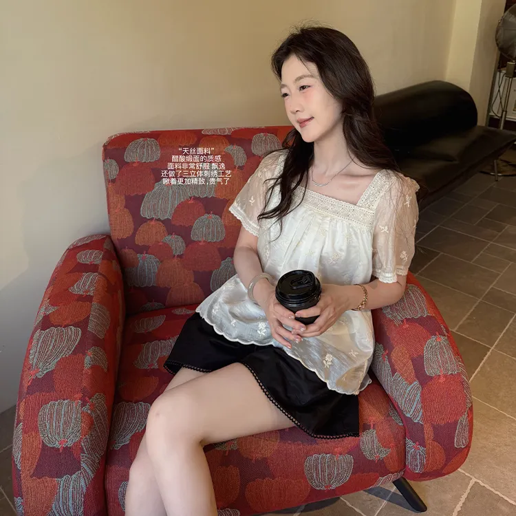 【闵笑一】南乔 小众设计夏季新款简约方领蕾丝刺绣衬衫女上衣