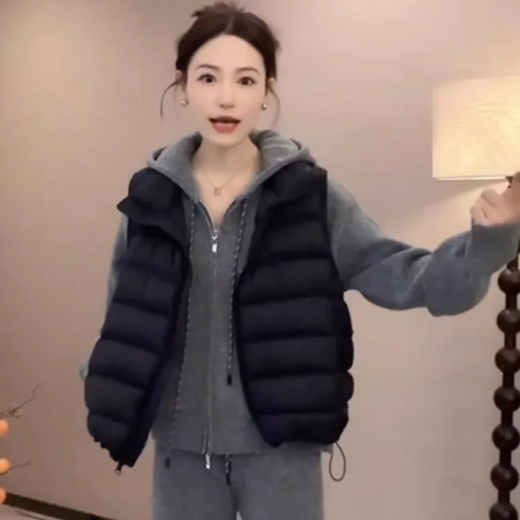 白鸭绒羽绒马甲女短款背心秋冬2025新款韩版宽松高级感小个子坎肩