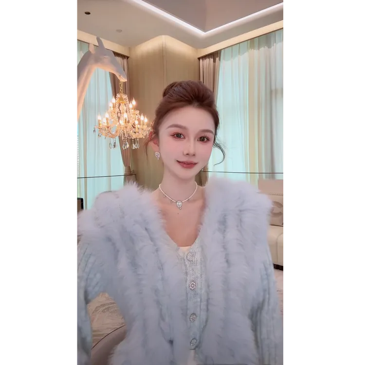 AZZHEN【心动蜜语】 狐狸毛拼接毛衣开衫AZ5FBS10-00