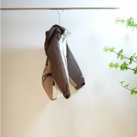 1-762-一款两色拼色儿童袖口字母刺绣秋冬连帽棉服J